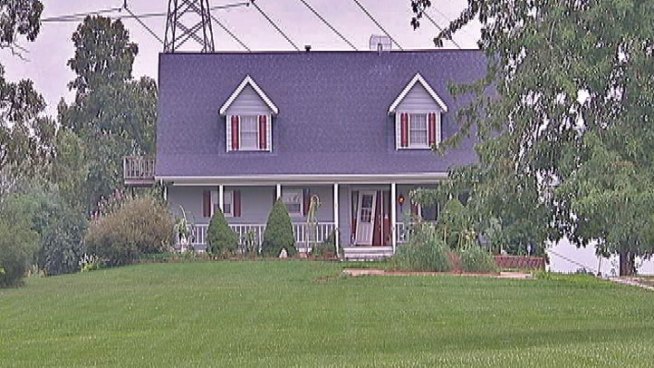 Men took money and guns in a home invasion before speeding off. Michelle Relerford reports.