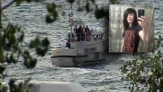 Crews search for a 15-year-old boy who disappeared Sunday while swimming with friends near the Indiana Dunes. NBC 5's Anthony Ponce reports.