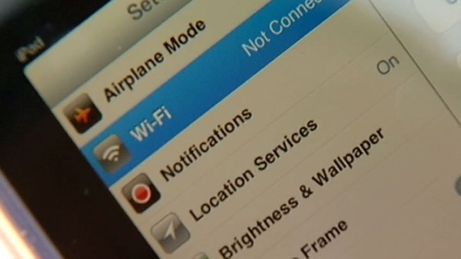 Wi-Fi robbery is expected to increase with with NATO Summit in Chicago. Nesita Kwan spoke with a technology expert for advice.