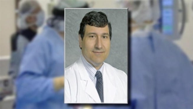Dick Johnson reports on a Unit 5/Better Government Association story about a Cook County Hospital doctor who drew the attention of the Inspector General. This story first aired on May 6, 2012 at 10 p.m.