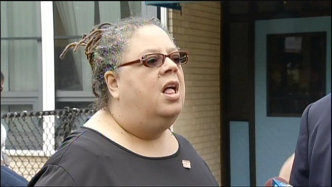 http://media.nbcbayarea.com/images/karenlewisfirstdayschoolWEBEdlVersion1_6978046_722x406_2119112451.jpg