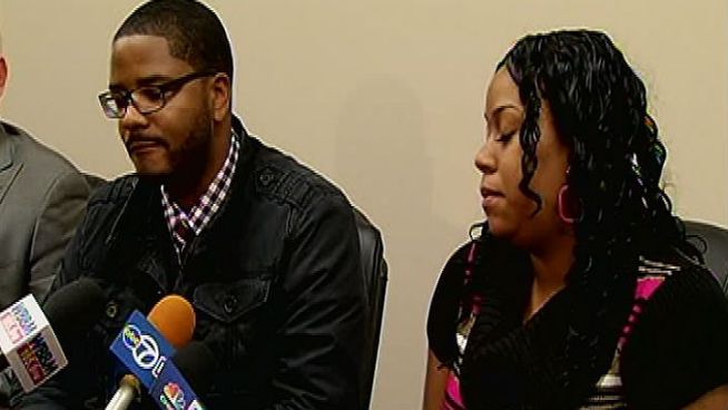 Parents Sheena Lane and Pink Dorsey filed a lawsuit Thursday alleging doctors at Mercy Hospital declared their 8-year-old son dead when he was actually alive. Michelle Relerford reports.