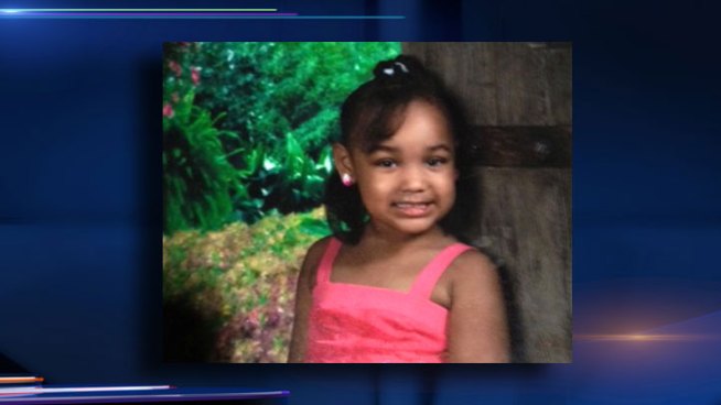 Monate Robinson was playing with friends when she was struck and killed by a green Pontiac. Michelle Relerford reports.