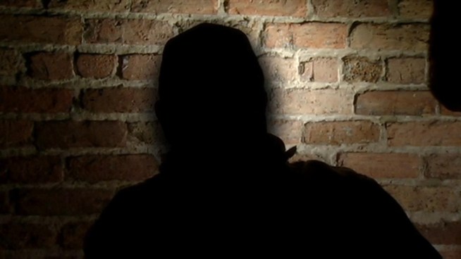 A high-ranking department investigator says he believes two officers who said they were blackballed by superiors for ratting out dirty cops, and he said there are others in the department. 