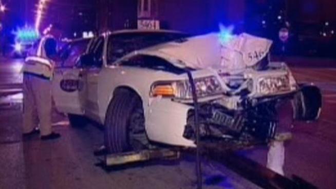 Two cabs collide in River North neighborhood overnight.