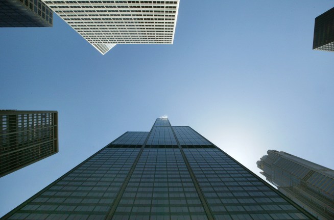 Tallest Tower Takes on Sears