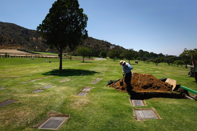 Funeral Fund Could Be Death of Dan Hynes