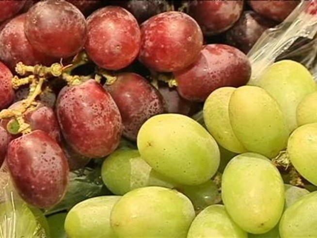 Foods colors hold the their benefits.