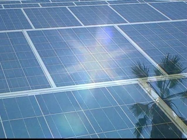 You can’t really see it from the road, but Earth Friendly Products on South Rohlwing Road, in Addison, is covered with solar panels. And on a good day, 100 percent of its energy needs come from the roof.