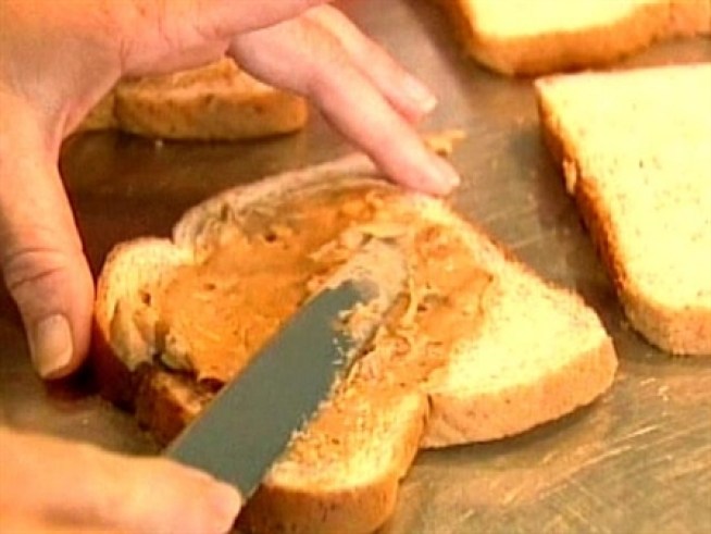 Report: Food Labels a Danger to Allergic Kids