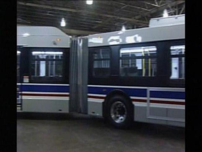 CTA introduces the new hybrid bus. Purchased with federal stimulus funds, these buses have a higher full efficiency and are better for the environment.