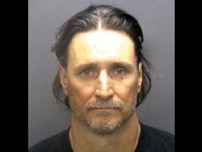 Recaptured Con's Mom Says He Has Cancer