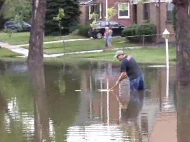 NBC 5 viewer provides this video of his street and his basement in <a title=
