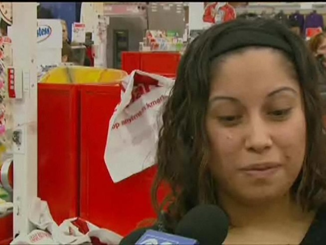 Shoppers hitting stores to get early start to Holiday.