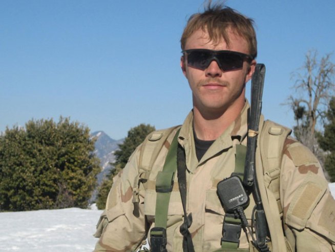 Army Staff Sgt. <a title=