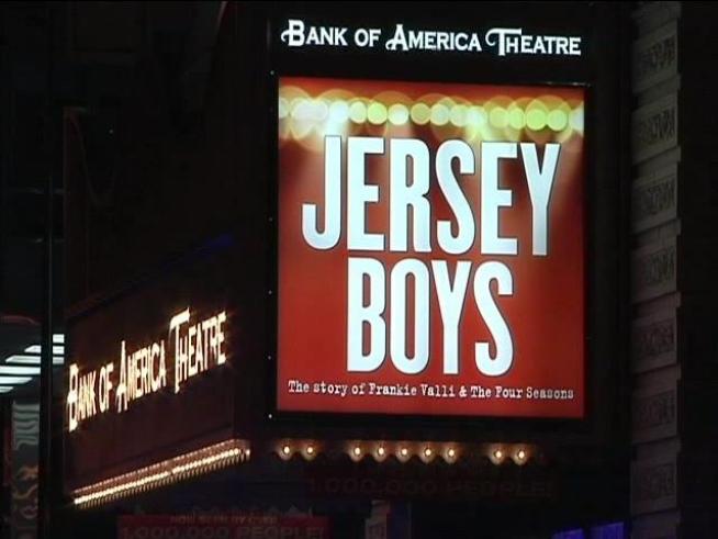 A bomb scare in the Loop didn't last long on Tuesday night, but Jersey Boys had to take a time-out from their show.