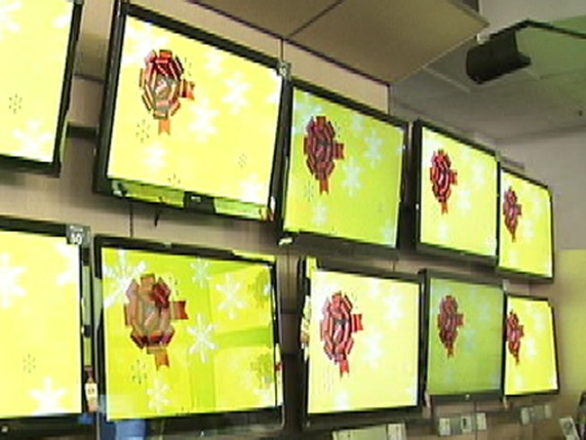 Electronics and appliances are hot tickets for holiday shoppers.  But should you get an extended warranty to go along with that gadget?