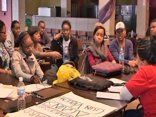Just hours after an emotional, anti-gun violence rally on Daley Plaza Thursday afternoon, 15 people were shot across the city. One man died.