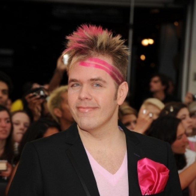 Perez Hilton Faces Backlash For Blogging Michael Jackson 'Pulling A Stunt'