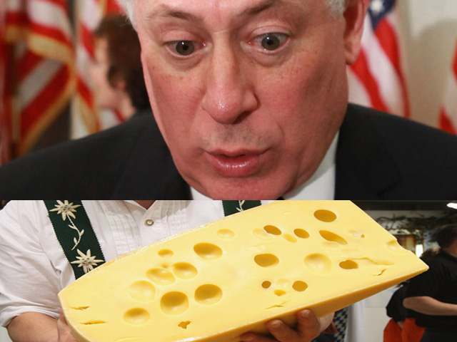 Quinn Makes Bears Bet with Wisconsin Governor