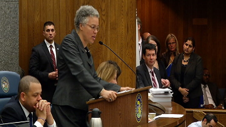 Commissioners Approve $2.9B County Budget