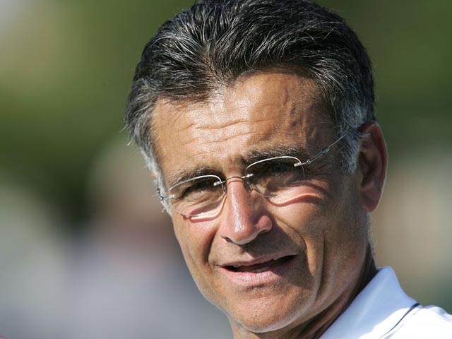 Bears' Angelo praises Lovie Smith