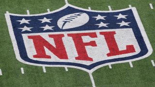 01-12-2016-nfl-generic-field-football