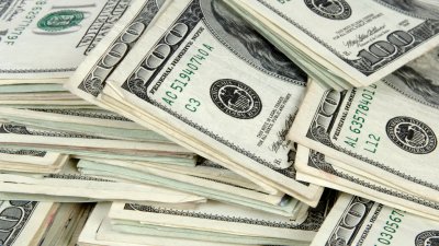 Le roban $2,000 tras estafa por ATH Móvil