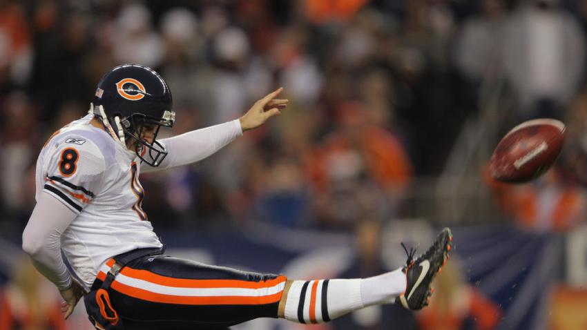 12-Dec-11_119009184DP063_Chicago_Bear