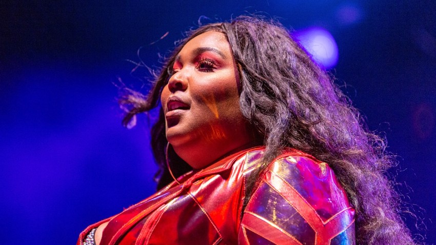 190725_3994315_How_Lizzo_Became_A_Twerking__Flute_Playing_S_1200x675_1576782403534