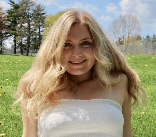 Mia Vla <br>Libertyville High School