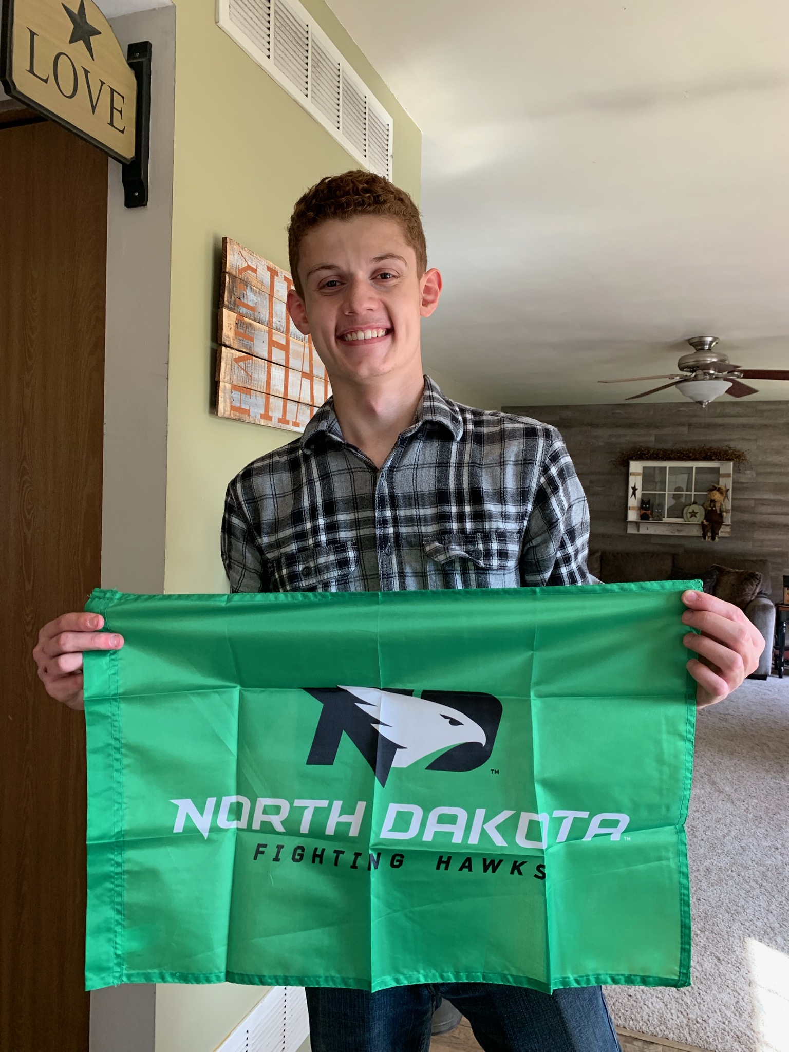 Kyle Miner<br>Romeoville High School <br>Attending University of North Dakota