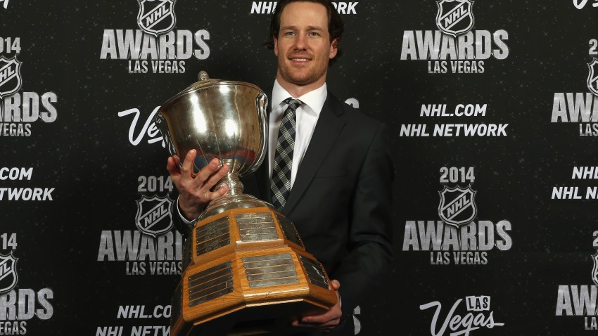 486532301AT00040_2014_NHL_A