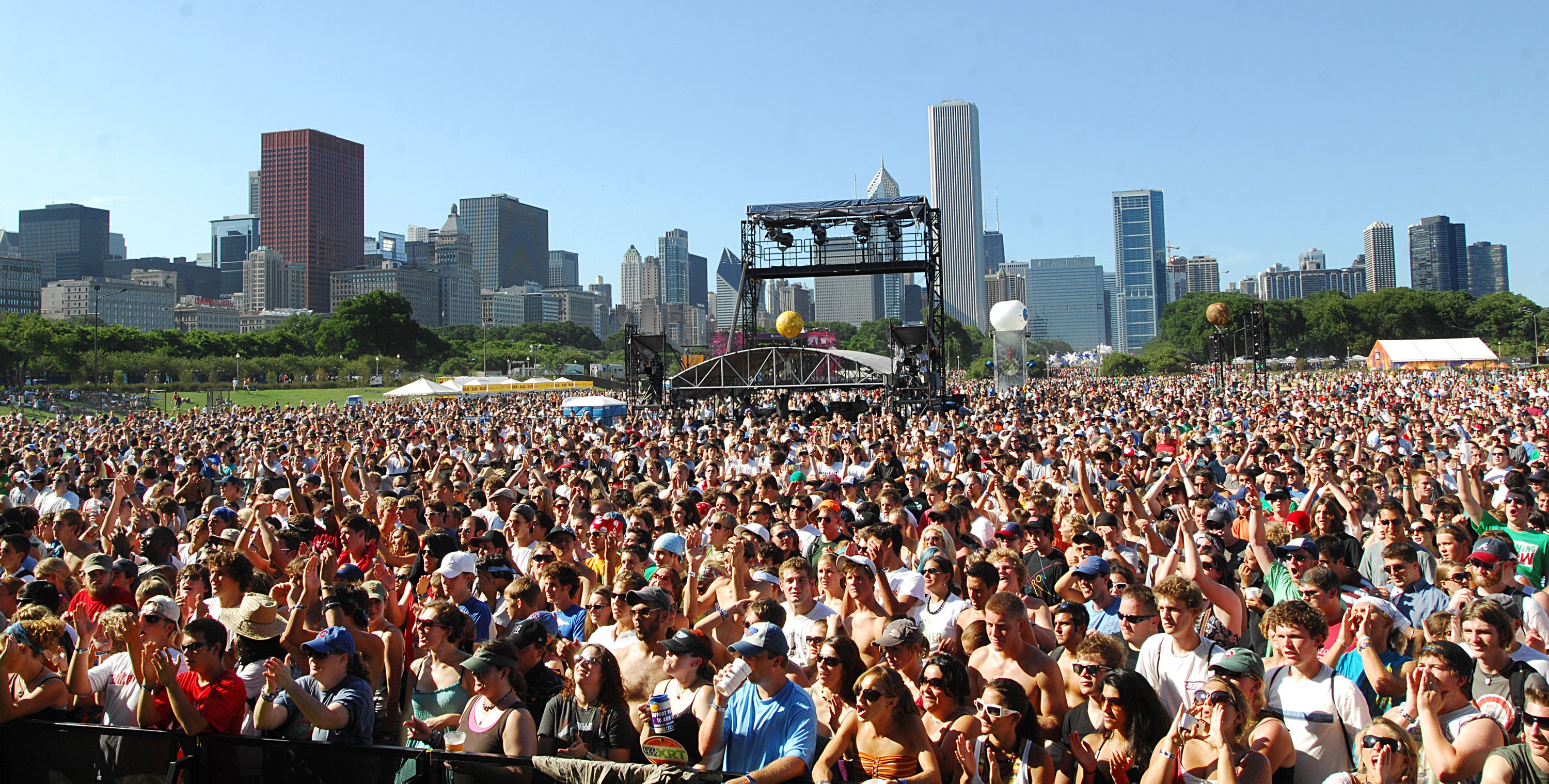 Lollapalooza Festival Lineup, Guide & Tickets