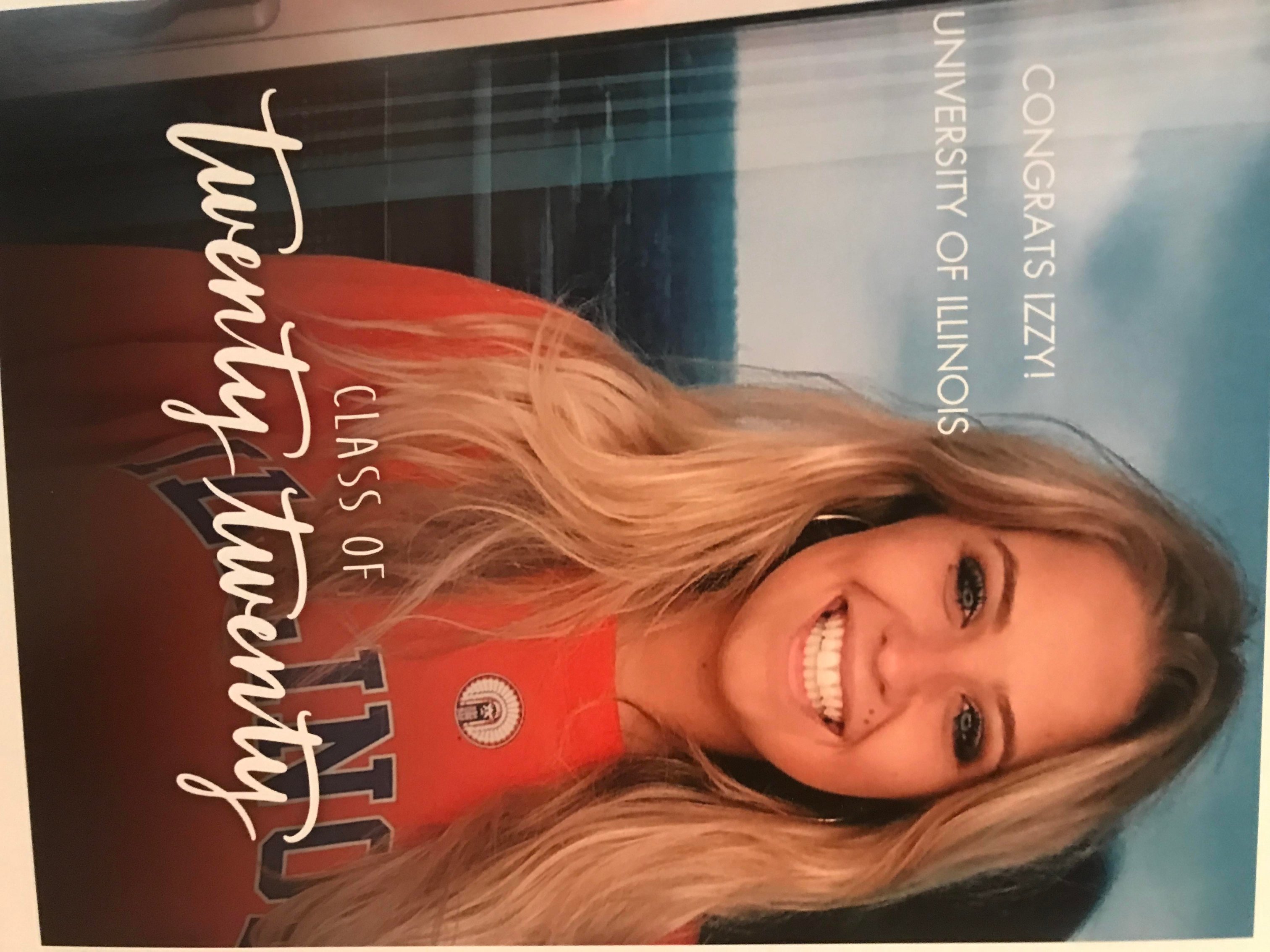 Isabel Putlak<br />
Highland Park High School<br />
Heading to University of Illinois