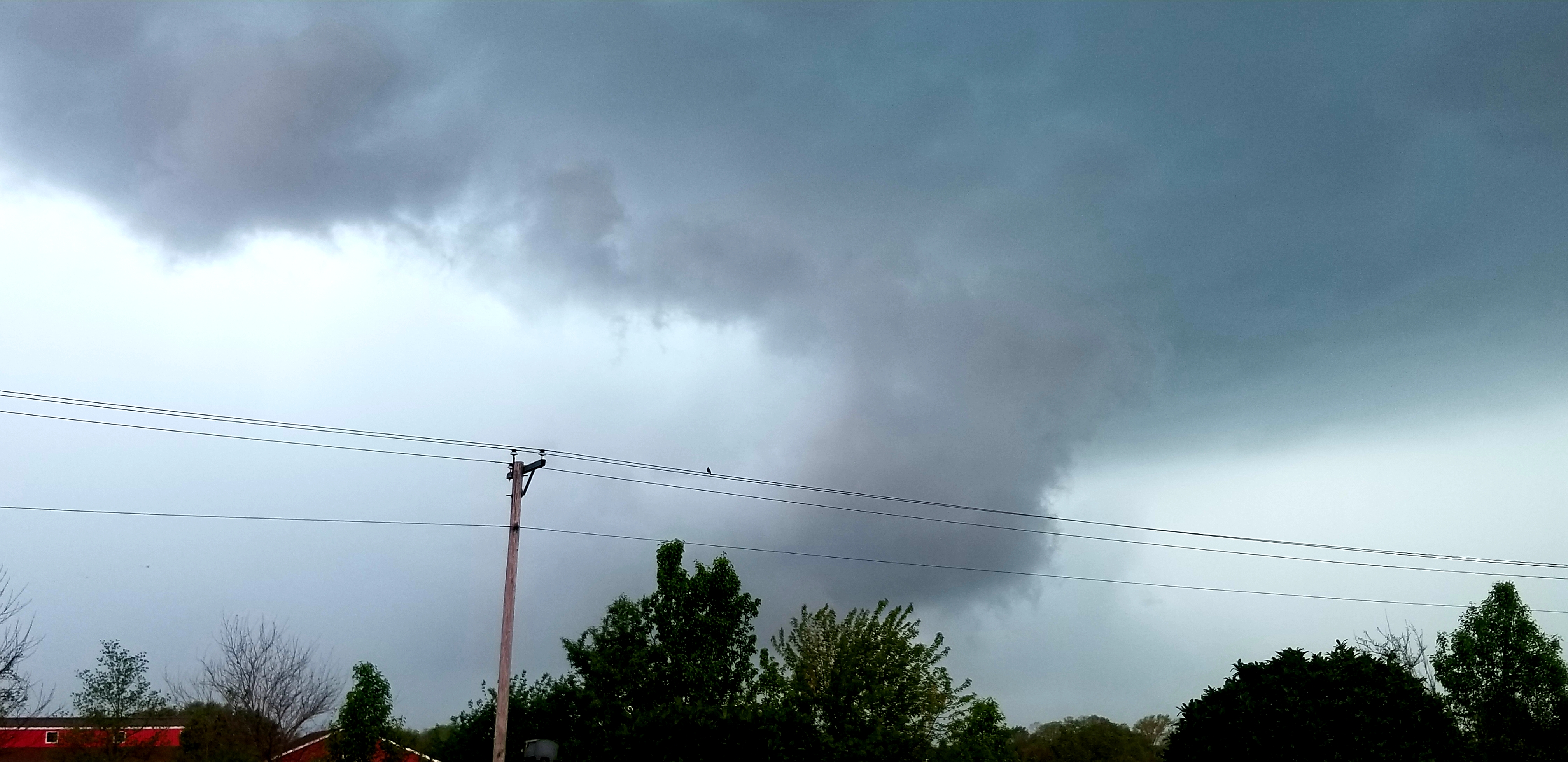 Chicago Weather Photos Storms Slam Illinois With High Winds Large Chicago Weather Photos Storms Slam Illinois With High Winds Large