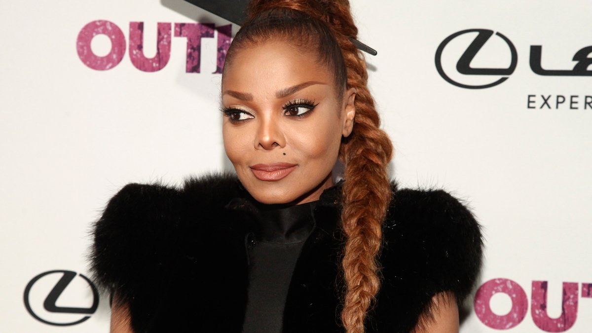 Janet Jackson Reflects on 2004 Super Bowl Incident: It's Still 'Tough' to Talk About – NBC Chicago - Vimarsana News