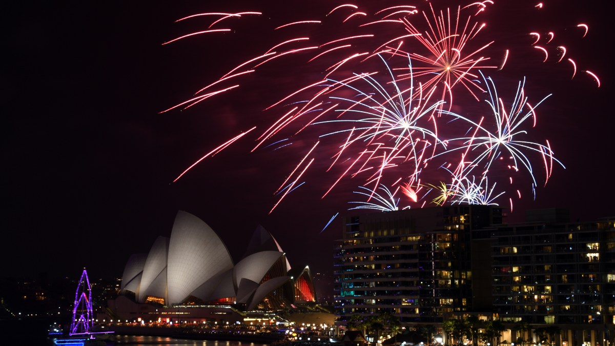 Pictures From 2020 New Year’s Eve Celebrations Across the World – NBC