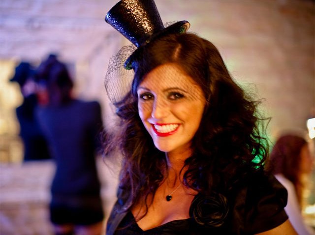 Alice_in_Bumbleland_14