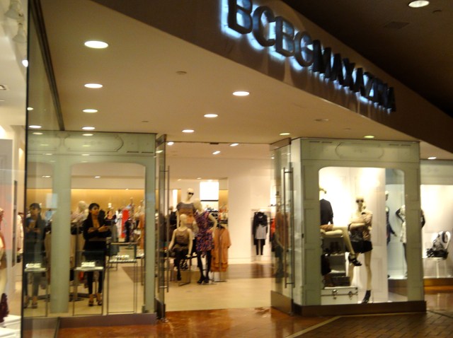 Bcbg Selling Clothes Fixtures Furniture At Closing Chicago Area