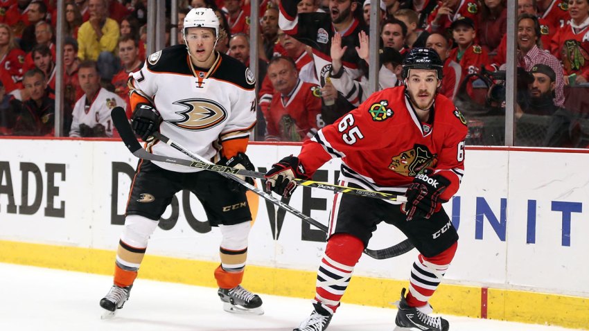 Blackhawks-Ducks-G6-4