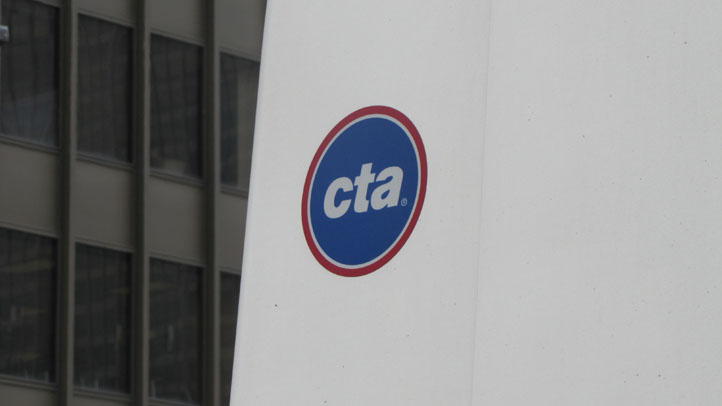 CTA Bus Driver Stabbed by Would-Be Pickpocketer in Lincoln Park