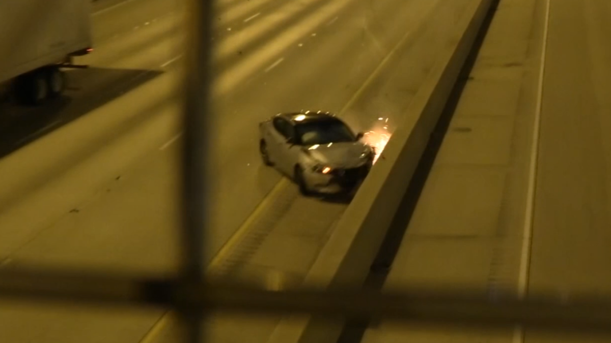 Dramatic Video of Carjacker Crashing Stolen Vehicle on Dan Ryan NBC