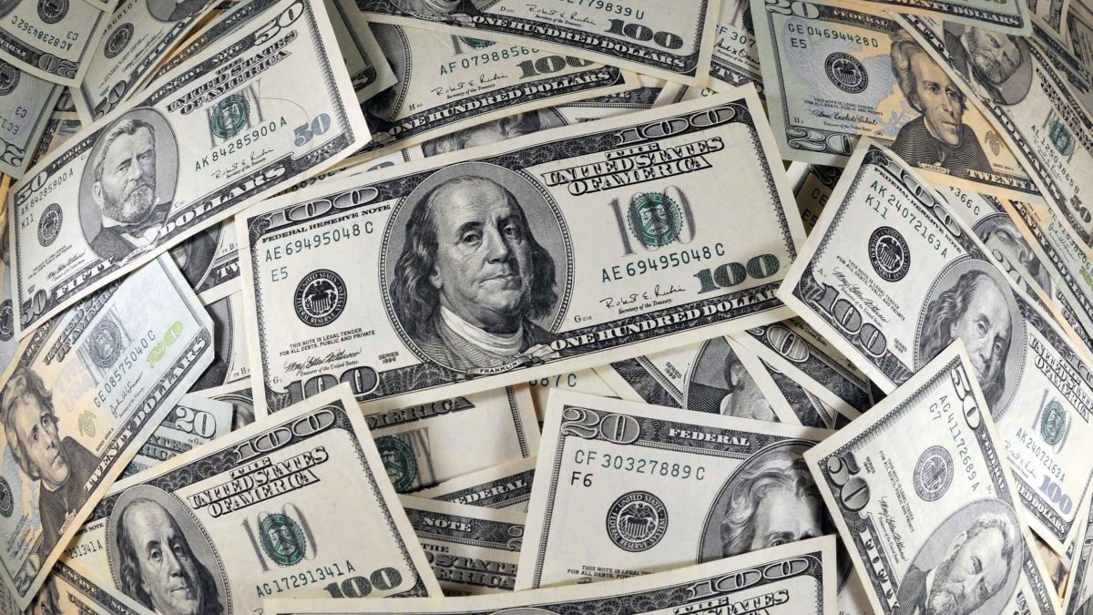 The 'Luckiest' Place in Illinois to Buy a Lotto Ticket is Holding a Powerball Ticket Giveaway Ahead of $1 Billion Drawing - Vimarsana News