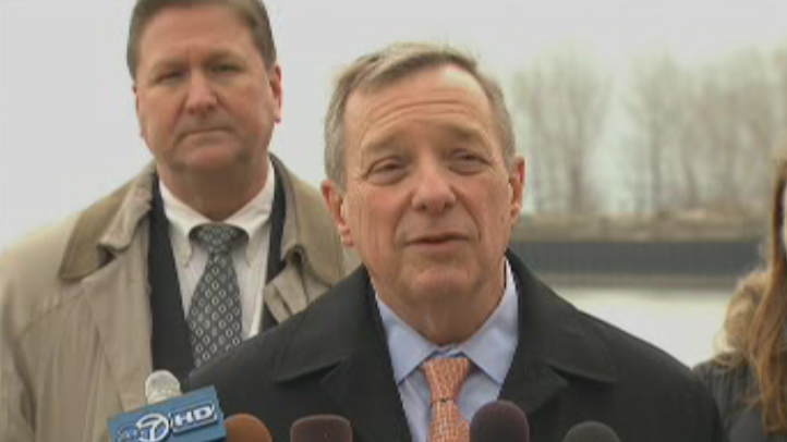 Dick Durbin Lake Mich Presser