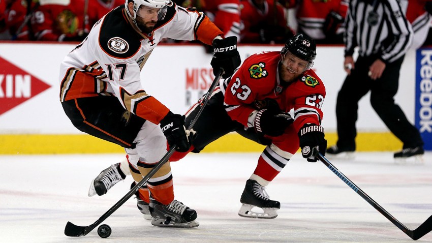 Ducks Blackhawks 21 May 2015