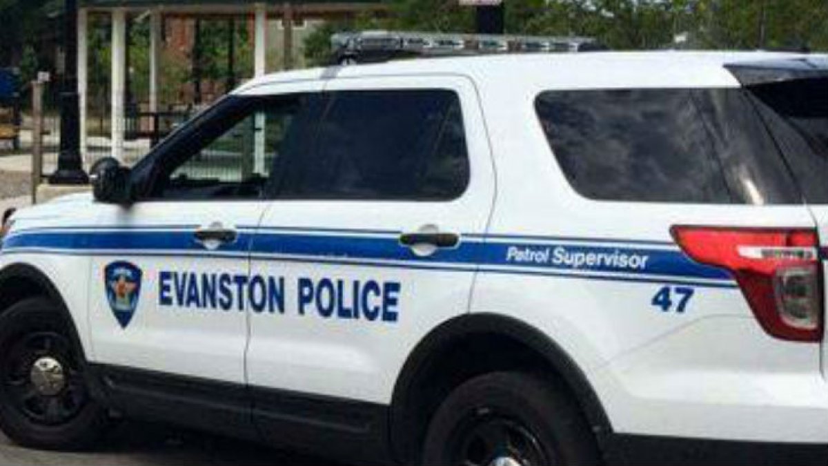 Whole Foods in Downtown Evanston Evacuated After Bomb Threat; Heavy P...