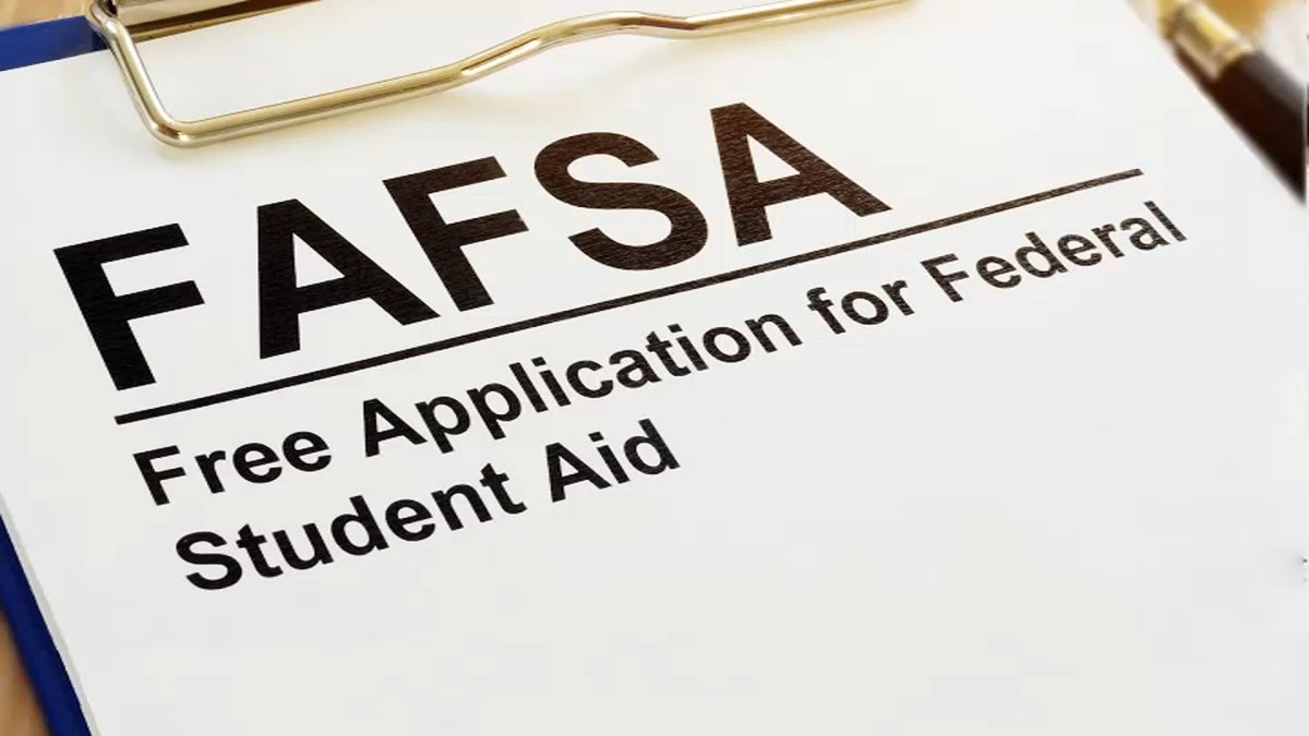 FAFSA for 20242025 has launched, but is having some early troubles