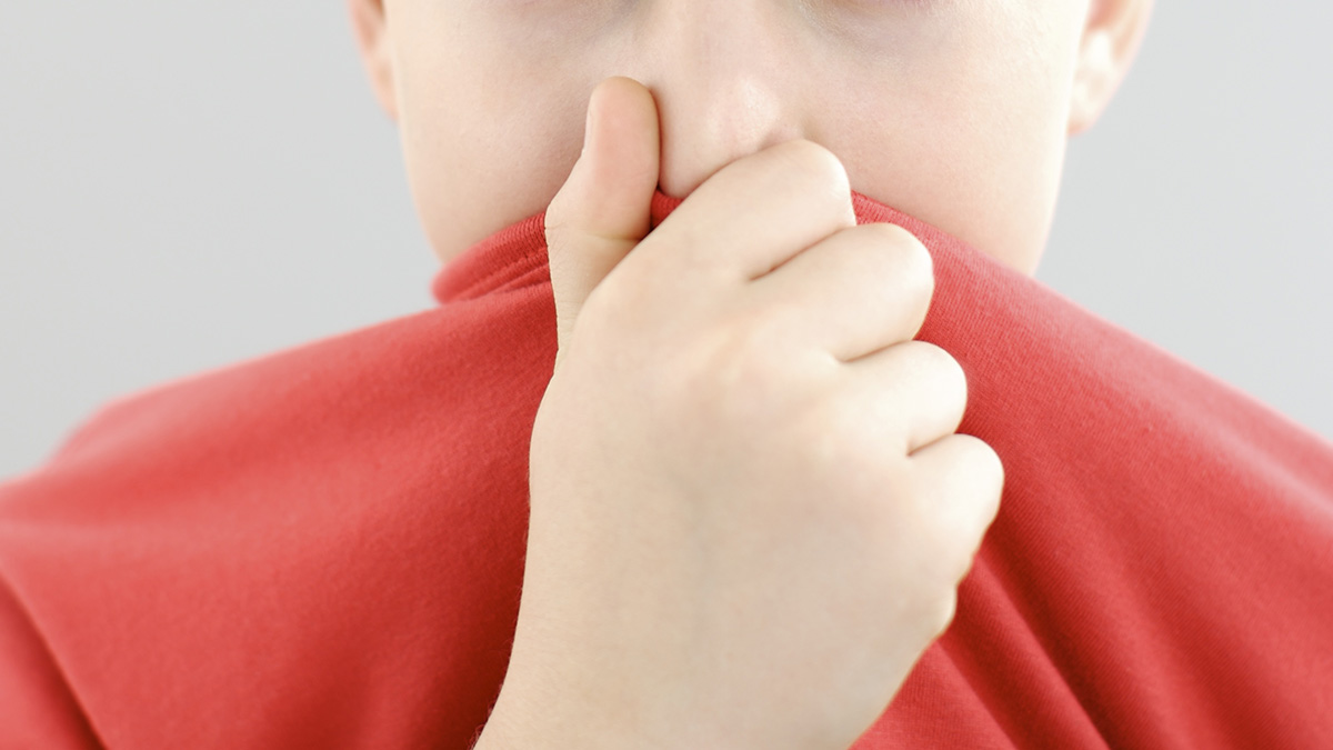 &lsquo;Strong chemical odor of rotten eggs in southeast suburbs; emergency officials responding