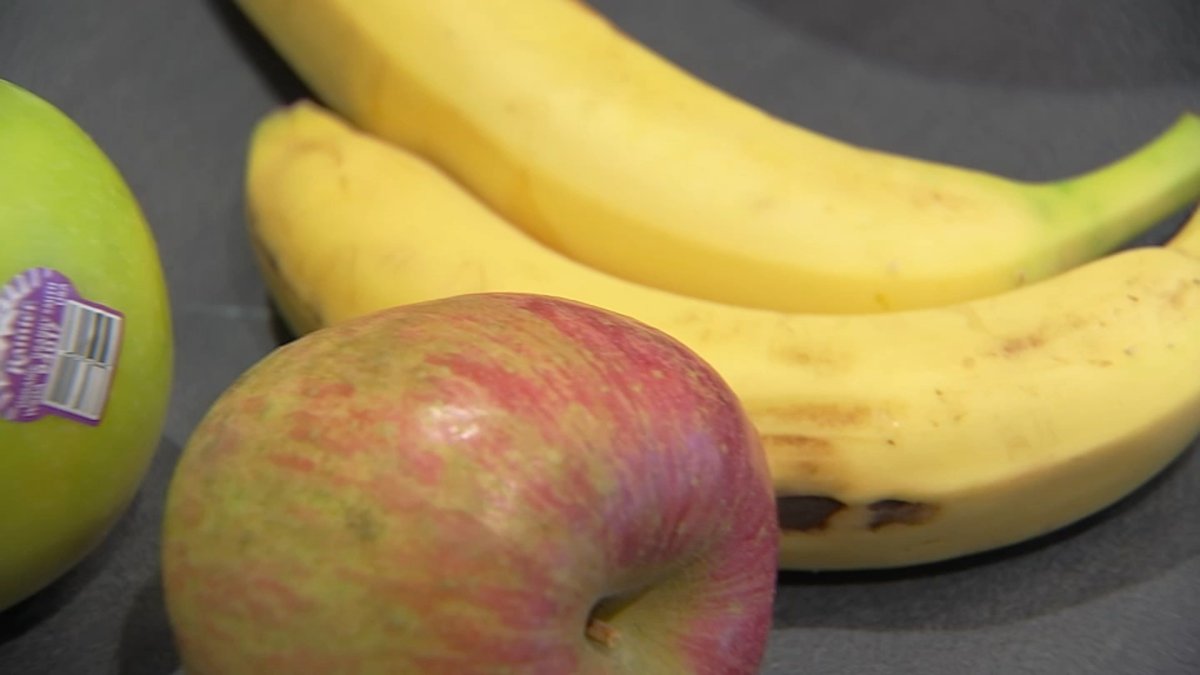What Should You Eat When You Have COVID? More Than A Dozen Foods to Boost Your Immune System What Should You Eat When You Have COVID? More Than A Dozen Foods to Boost Your Immune System